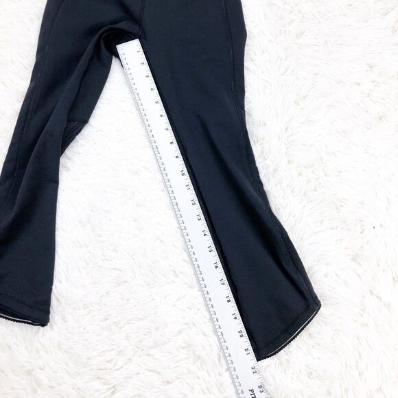 Lululemon Deep Breath 21” Crop Leggings Black Gym Yoga Workout Mesh Size 4 - Picture 5 of 10